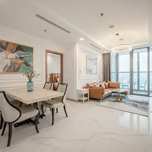 4* Hotel Landmark 81 Luxury Residences